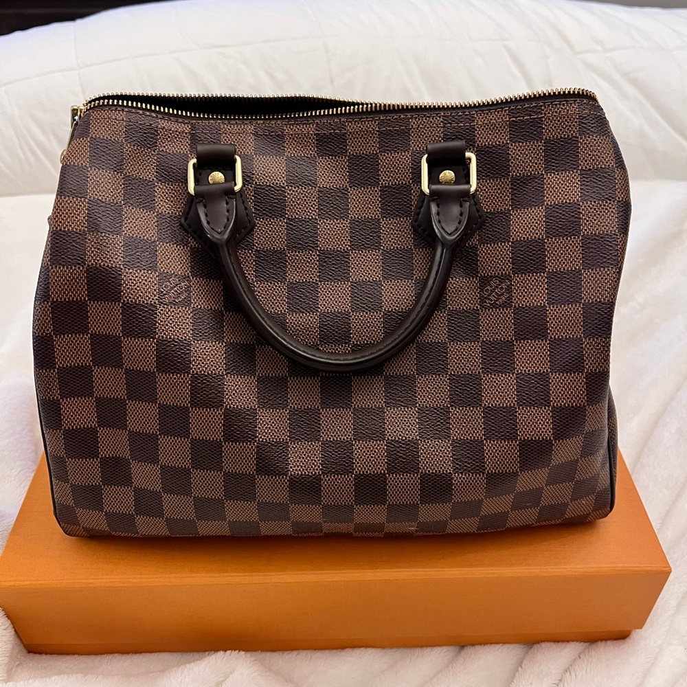 Louis Vuitton Speedy 30